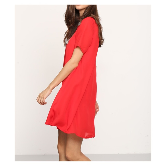 Bright Red Short Sleeve Backless Shift Dress - Picture 5 of 8